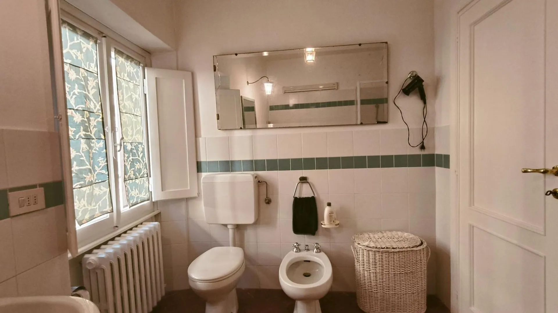 Apartment Villa Tommasini La Torre Campogialli Italy