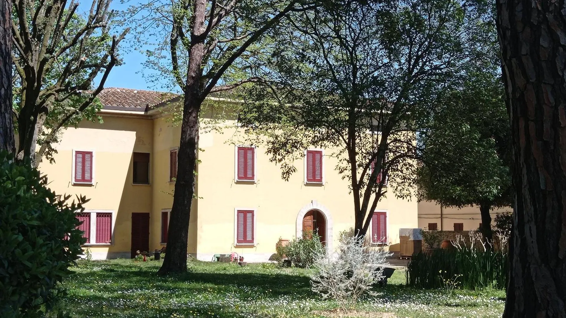 Apartment Villa Tommasini La Torre Campogialli Italy